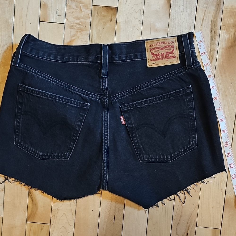 Levi's Women's Black Denim Shorts NWOT